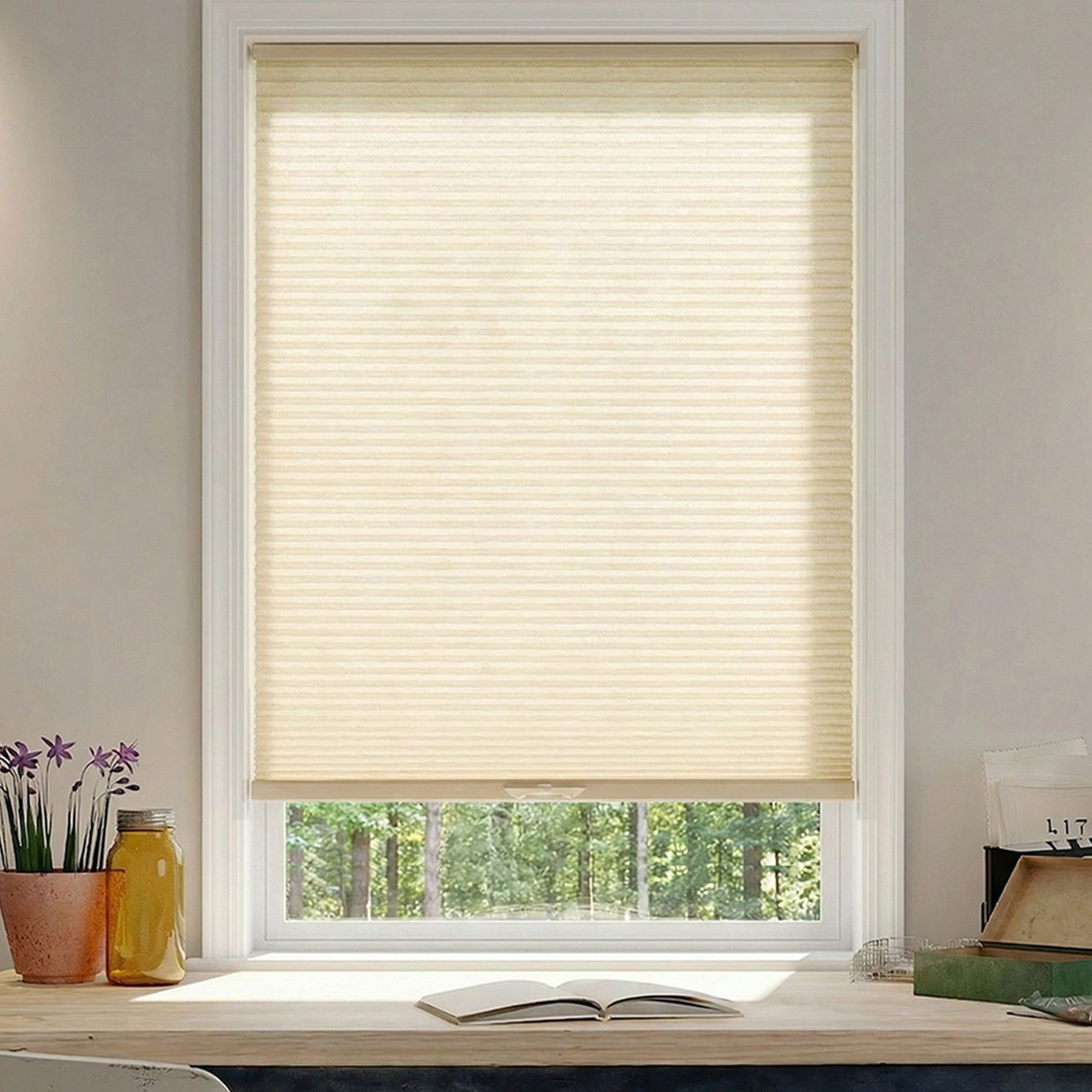 Deluxe Light Filtering Double Cellular Shades in Candlelight