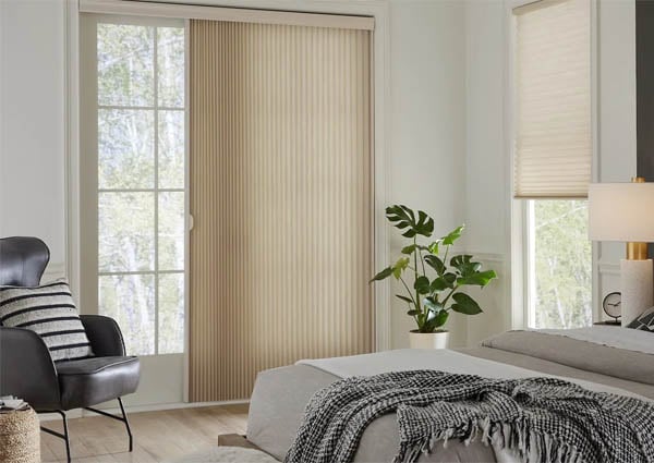 Vertical cellular shade for sliding doors