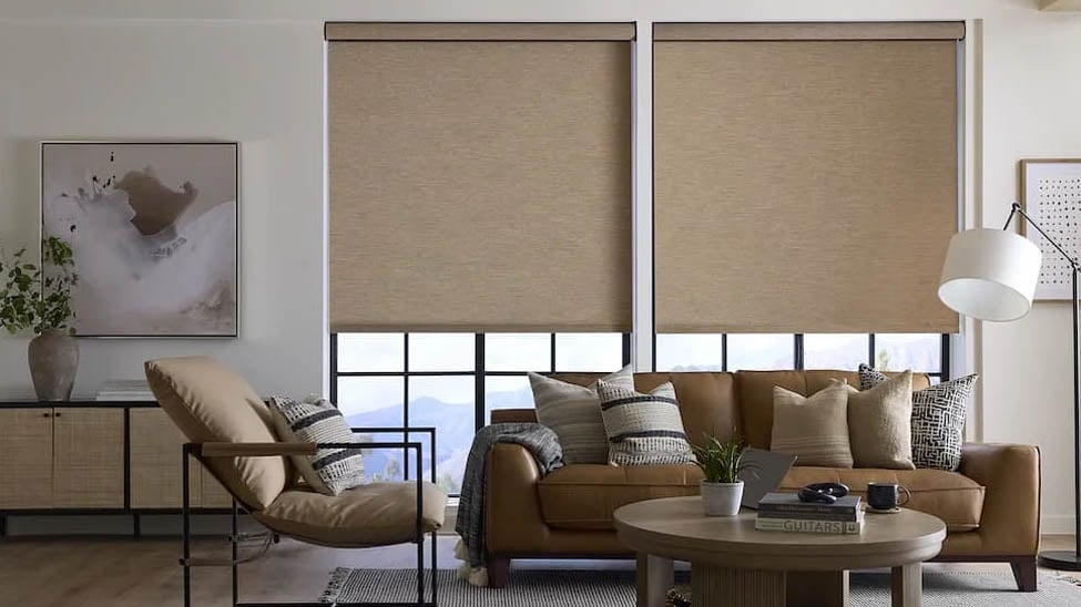Warm beige roller shade