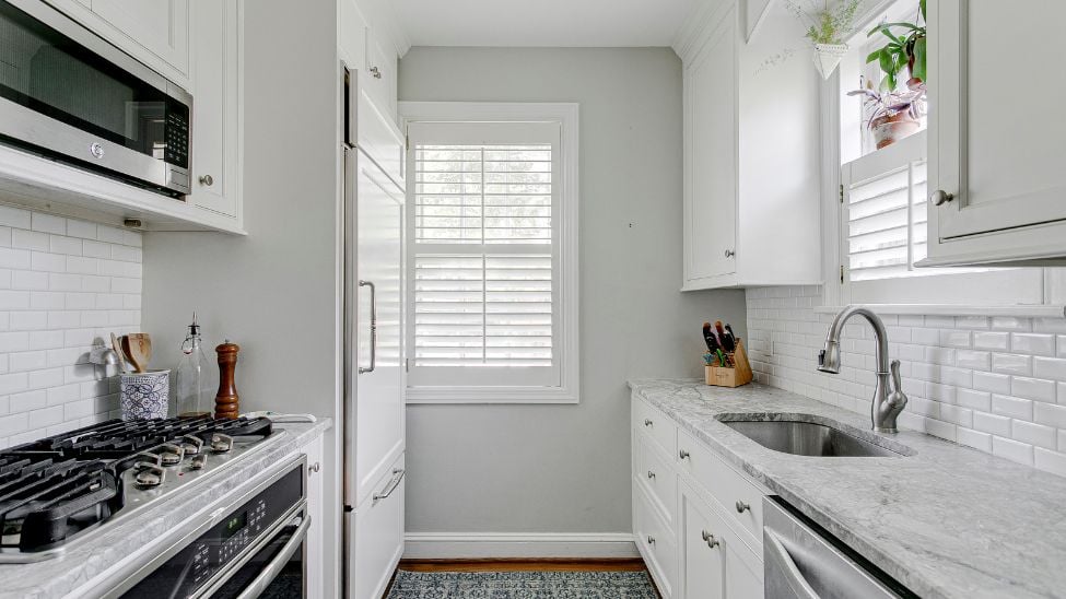Measuring for plantation shutters